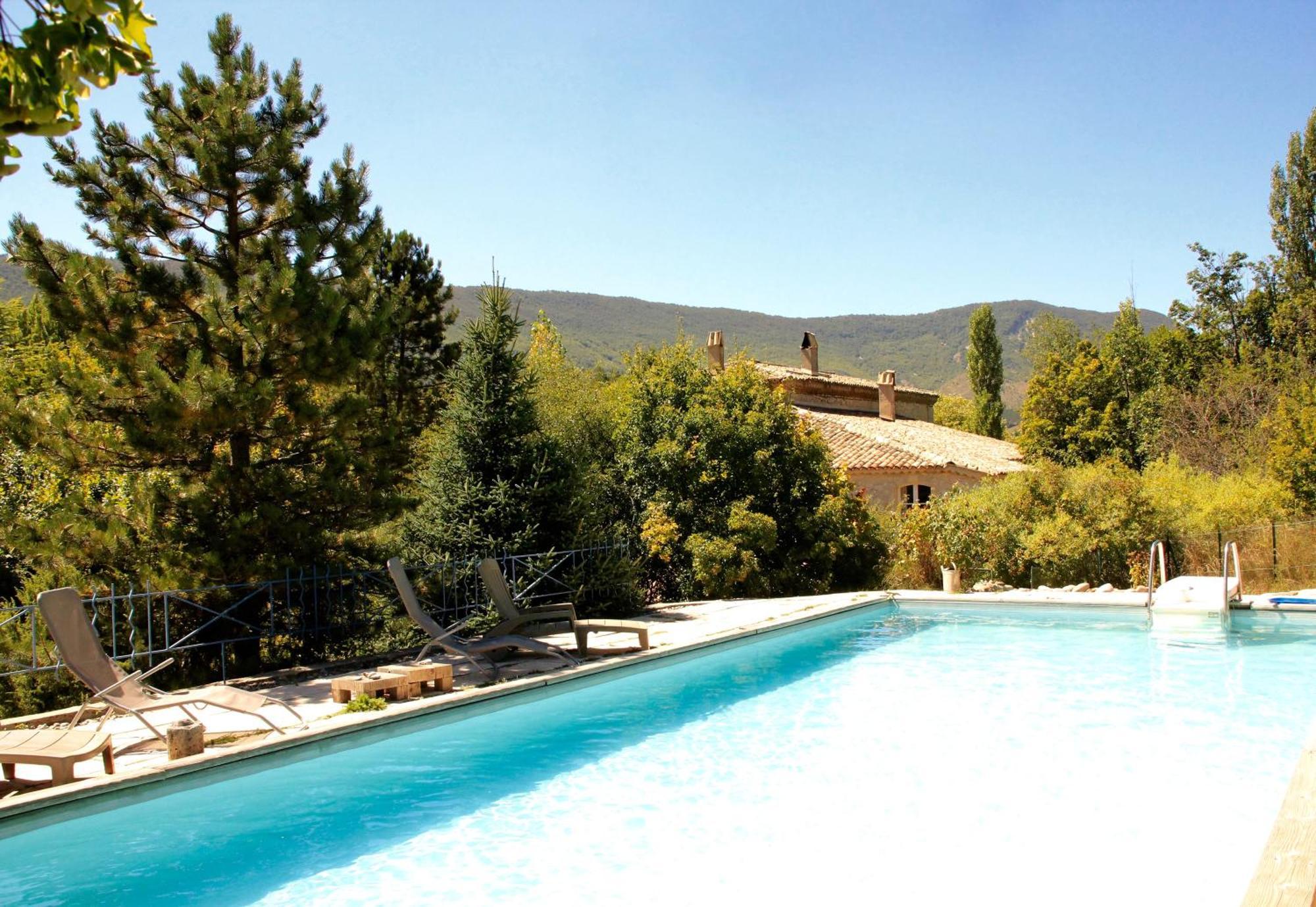 Le Moulin De La Viorne, Gite Avec Piscine Au Coeur De La Nature En Haute-Provence Les Omergues Екстер'єр фото